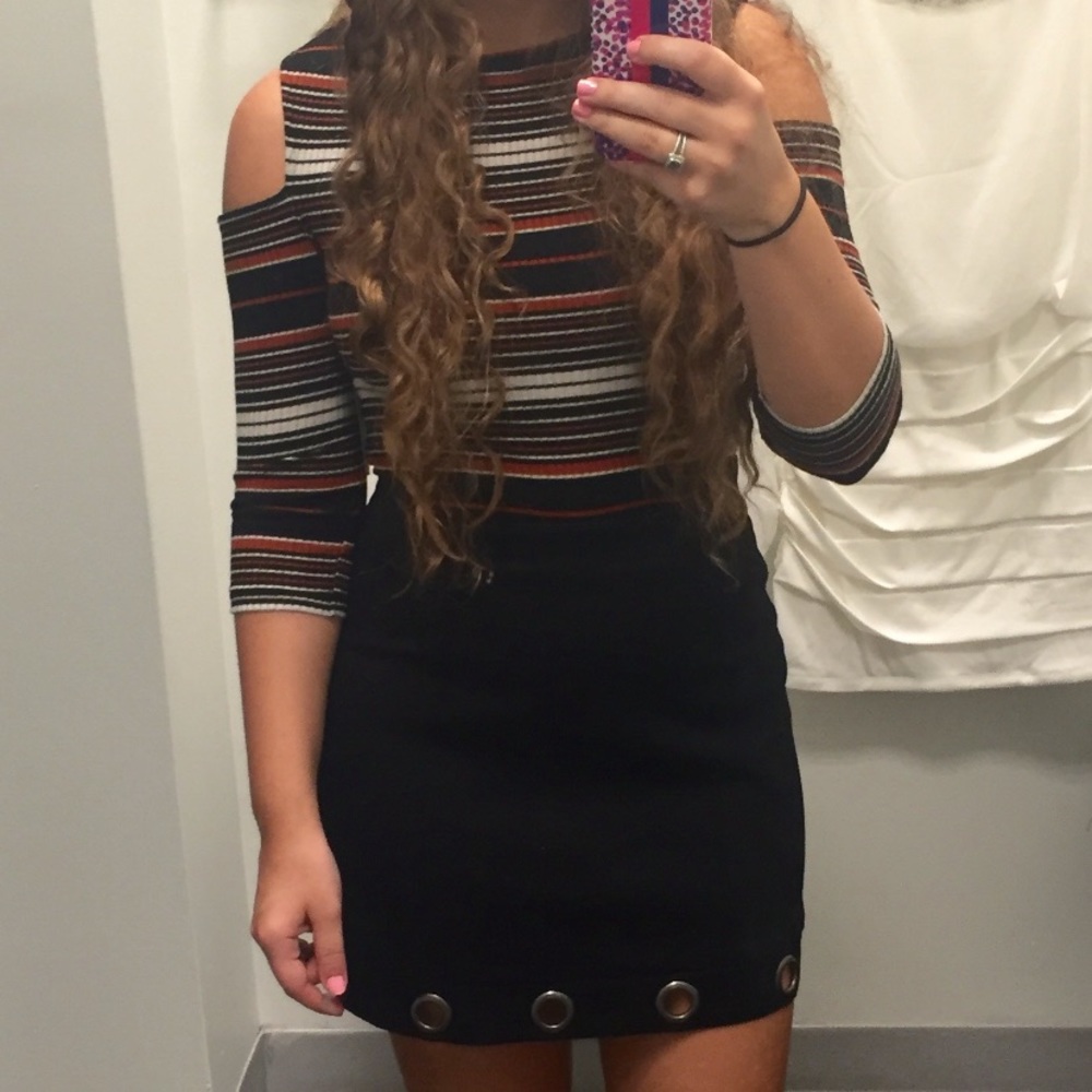 Black Mini Fitted A Line Skirt